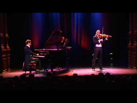 LES PAPILLONS - GRANDE OUVERTURE