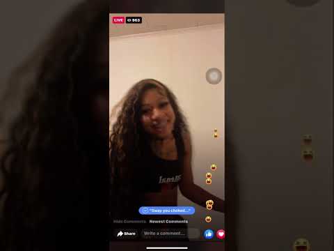 Famous twins Fight on FaceBook Live