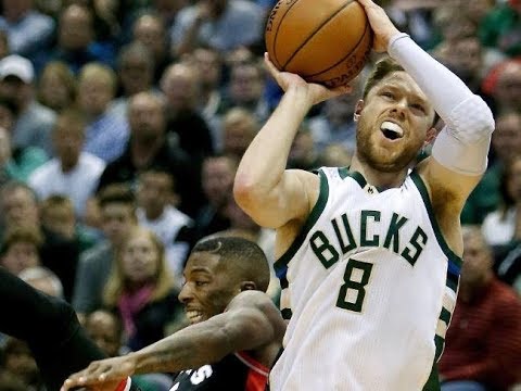 Matthew Dellavedova and Thon Maker combine for 20 points vs Raptors | 5 Jan 2018