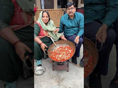 Isko banane ka kam bada he mushkil hota hai 🥲😱😨#desifood #shorts #chulakeroti #minivlog