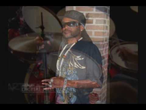 UNDABOSS (NOT A FOLLOWER)