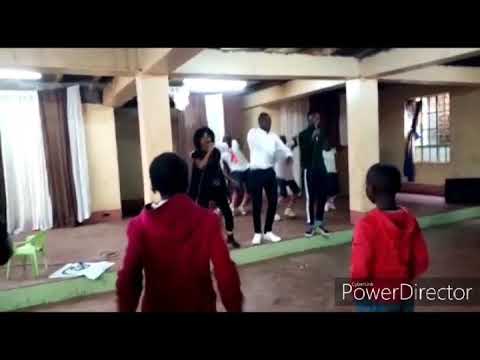 Wapendwa performing with Guardian Angel - Nimekataa