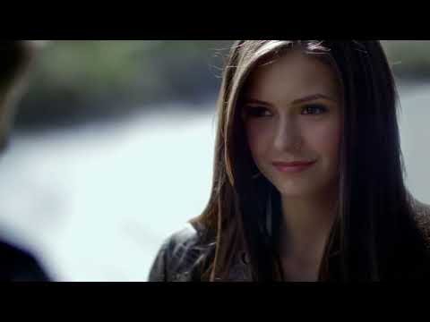 The Vampire Diaries - Elena croise Stefan au cimetière (S01E01) VF
