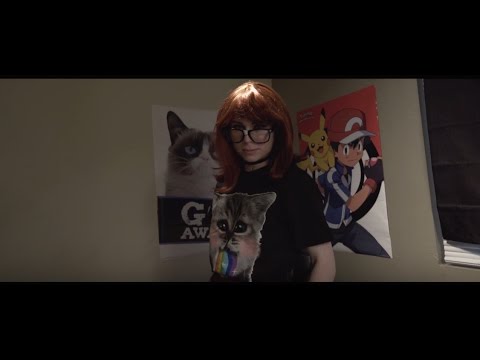 Whitney Peyton - I Hate My Roommate - Official Music Video