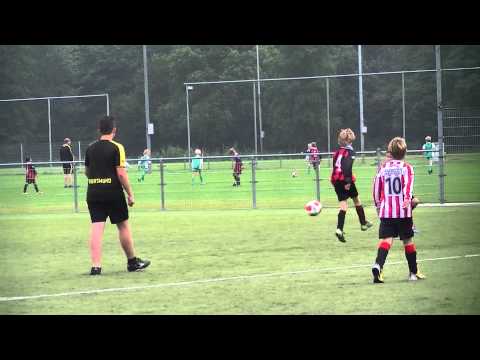 02 Arc E4-Alphense Boys E3 doelpunt Niels 0-2