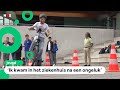 Kinderen krijgen e-bike-les: 'Je kan hard vallen'