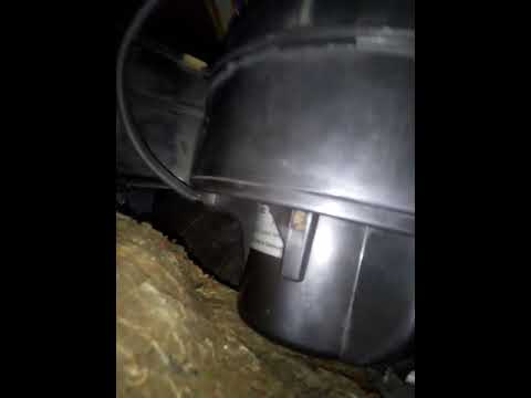 Ремонт вентилятора печки AUDI 80 - YouTube