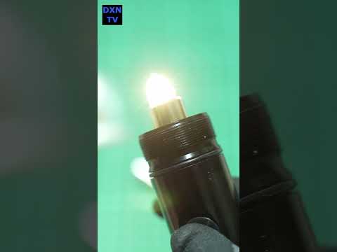DXNMedia TV - Upgrading a vintage incandescent Maglite 4C with a 3w 4000K LED conversion bulb