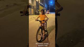 Sudhanva and Sudeeksha learning to cycle
