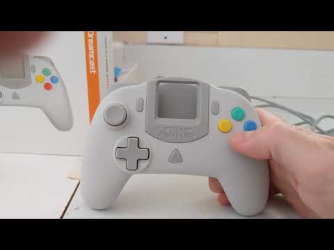 ProtoFoxy Reviews: Retrofighters StrikerDC gamepad