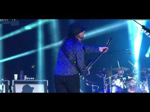 I SHIT IN MY PANTS NO LIGHTS NO MUSIC JUST SMELL! #soad #systemofadown #metal #memes