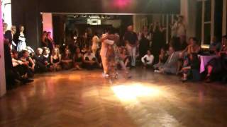 Sebastian Achaval y Roxana Suarez 1/4