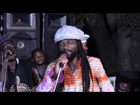 Seven Lifes (Live) - Beautiful Nubia