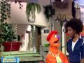 Shalom Sesame Mitzvah On The Street