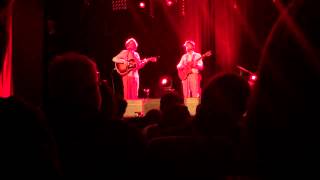 Kings of Convenience - 9 Little Kids (interruption - cover) - Live in Alhambra - Paris, FR - 2015