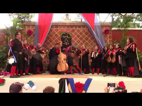 Tuna Real de Tecate - las cintas de mi capa, caminito del santuario, mi ciudad, aires vascos; perdón