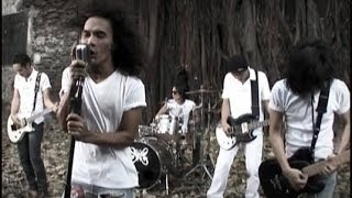 Slank - Kuil Cinta (Official Music Video)