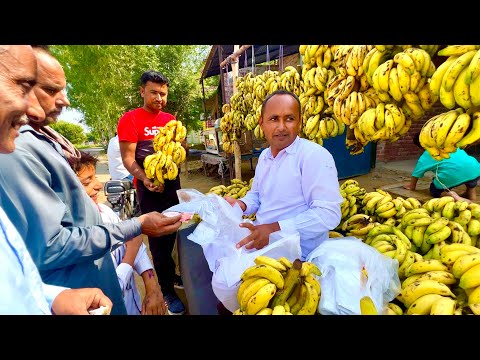Sold Bananas For Customer’s Rate | گاہک کے ریٹ پر پھل بیچے۔ | Mubashir Saddique | Village Food
