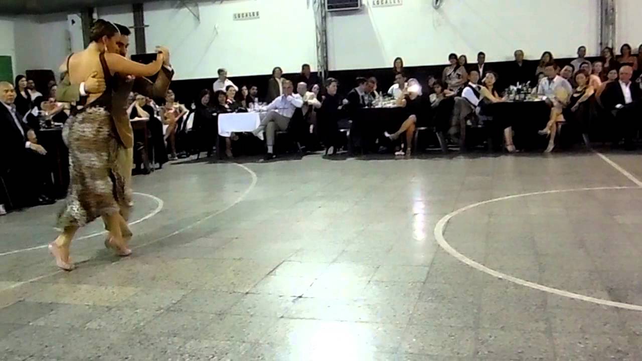 Virginia Pandolfi & Jonatan Aguero en Milonga Malena Suderland Club 2/2