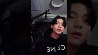 Download lagu BTS - V vibing to EXO - D.O's Somebody song mp3 Download lagu BTS - V vibing to EXO - D.O's Somebody song mp3