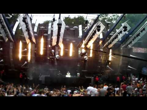 Sunrise Festival 2011 (MOONLIGHT PARTY BY TOXIC NOIZ [voice Ellenyi Gh]) friday