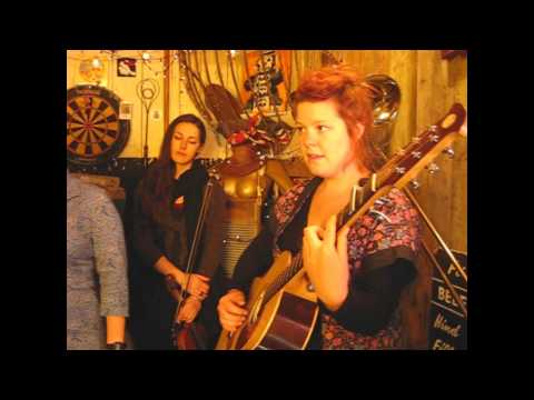 Moulettes -  Songbird -  Songs From The Shed