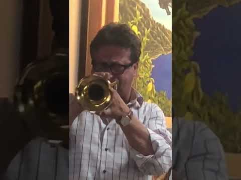 Thumbnail for Louis Armstrong live.. RARE FOOTAGE by Louis Armstrong