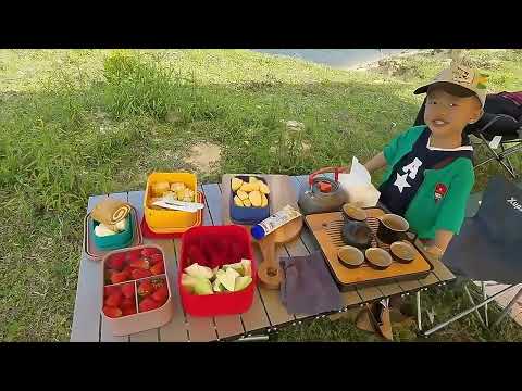 Hot Sale 4 Size Reusable Silicone Lunch Boxes–Perfect for Food Storage & Snacks |Hands Chain Silicon