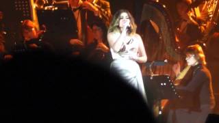 Il Est Beau Comme Le Soleil - Helene Segara et Julie Zenatti LIVE a Bercy (18.12.2011)