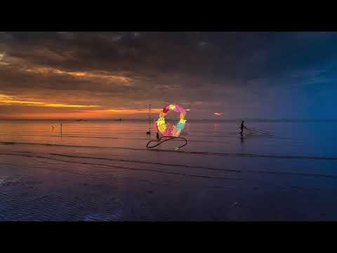 Spring Gang - Move to the Rhythm (feat. Ebba)..