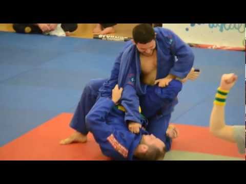 Lorenzo RGA @ English Open 2012 - Brown Belt Absolute