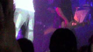 Elle veut jouer -M.Pokora-Lille- [03/12/2011]