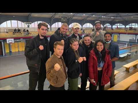 LANA LE BANNER HAS FIGHTING THE WORLD CHAMPION OF MUAY THAÏ FOR FIRST TIME