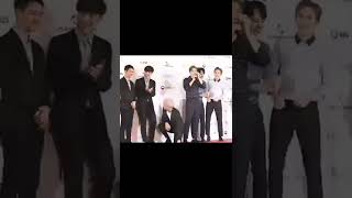 Download lagu kai can't take his eyes off kyungsoo 👀❤ #kaisoo #kaisoomoment #kai #jongin #kyungsoo #exo mp3