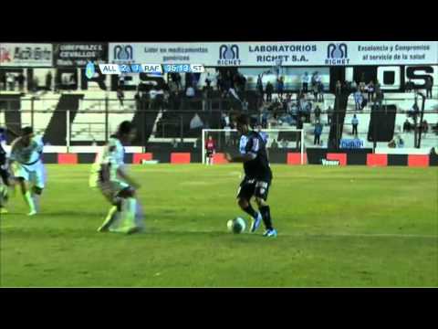 Pudo ser el penal del empate. All Boys - Rafaela. Fecha 6. Final 2013. Fútbol Para Todos