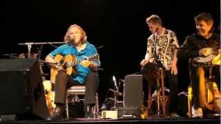 Hans Theessink & Champagne Charlie: Slow Train