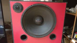 brothers jonhson  smilin on ya