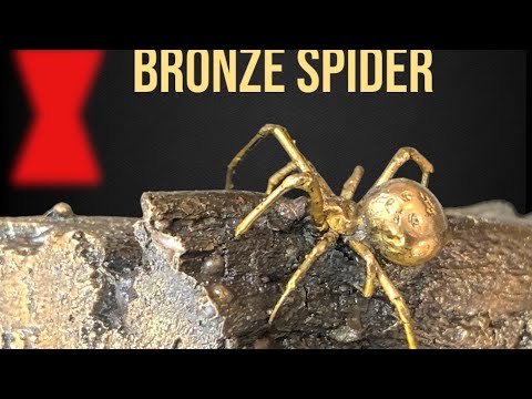 Unglaublicher Bronzeguss einer Spinnenskulptur