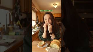 Garlic Herb Pull-Apart Bread 🧄🍞