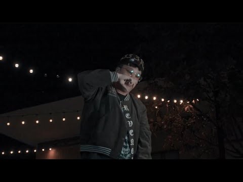 BT DOPEBOY -  เดินไม่ตรง (Prod. eskimo)