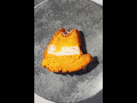 Morkų keksas su varškės įdaru