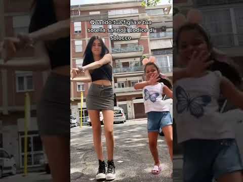 Ilary e Zia Nicole rubano il telefono a Stefano e fanno un balletto di TikTok! #shorts