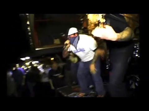 SIX FT DITCH - March Of The SFD LIVE | 12 Bar, London 15.01.2006