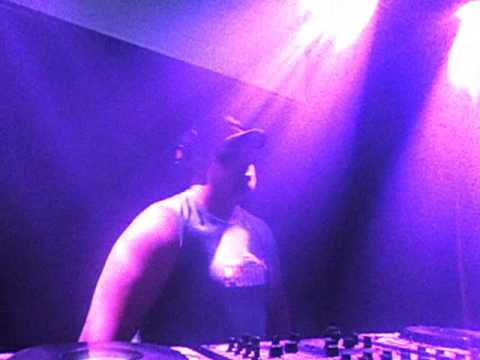 Dj Thiago Costa playing Amannda & Maya -  It Feels So Good and Bibi Iang - Up and Down