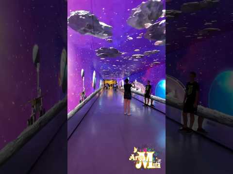 Firenze, sottopasso Estação de Santa Maria Novella “The Gallery” Real Media março de 2023