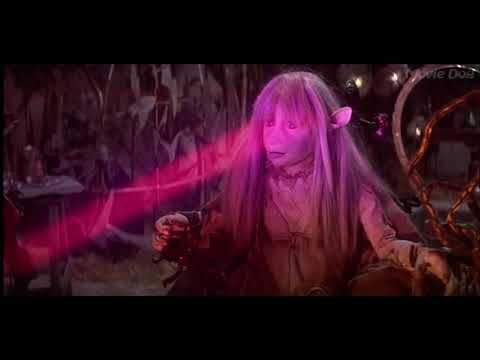 Kira Calls to the Animals and Escapes - The Dark Crystal 1982 (16)