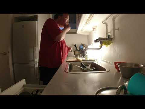 MongoTV_7017 - Min Aftensmad-MØLLEBOLLER Med LIME FLØDEOST - BORNHOLM SENNEPSMAYONNAISE KYLLINGSALAT