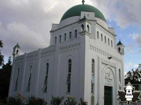 In what era were the idols introduced into the Kaaba?