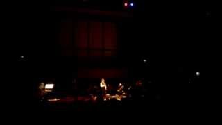 Zülfü Livaneli Gün Olur