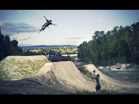 Red Bull Signature Series - Dreamline - Unique Dirt Jumping Competition